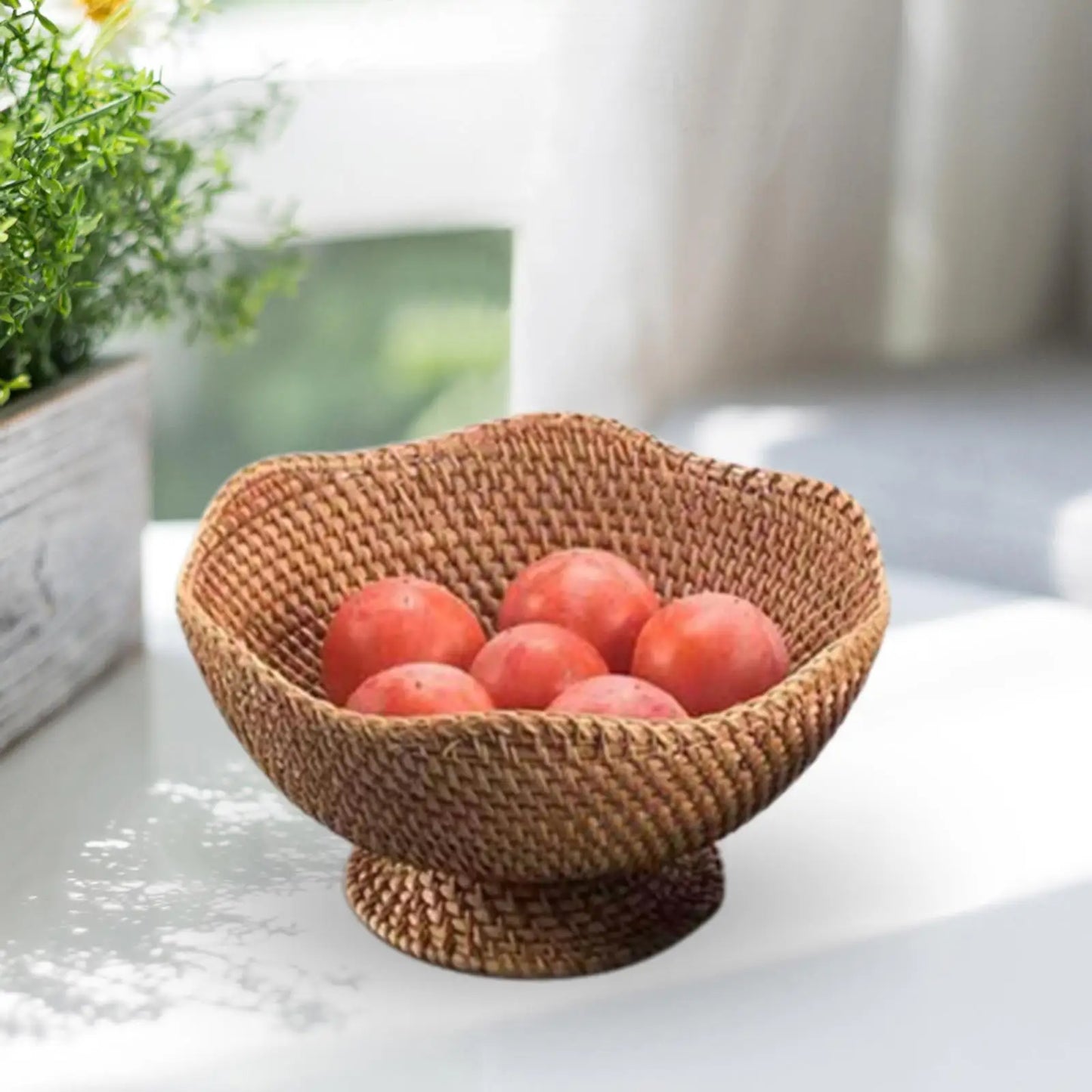 Woven Fruit Basket Decorative Pantry Organizer Food Snack Serving Basket for Countertop Bathroom Picnic Party Dining Room