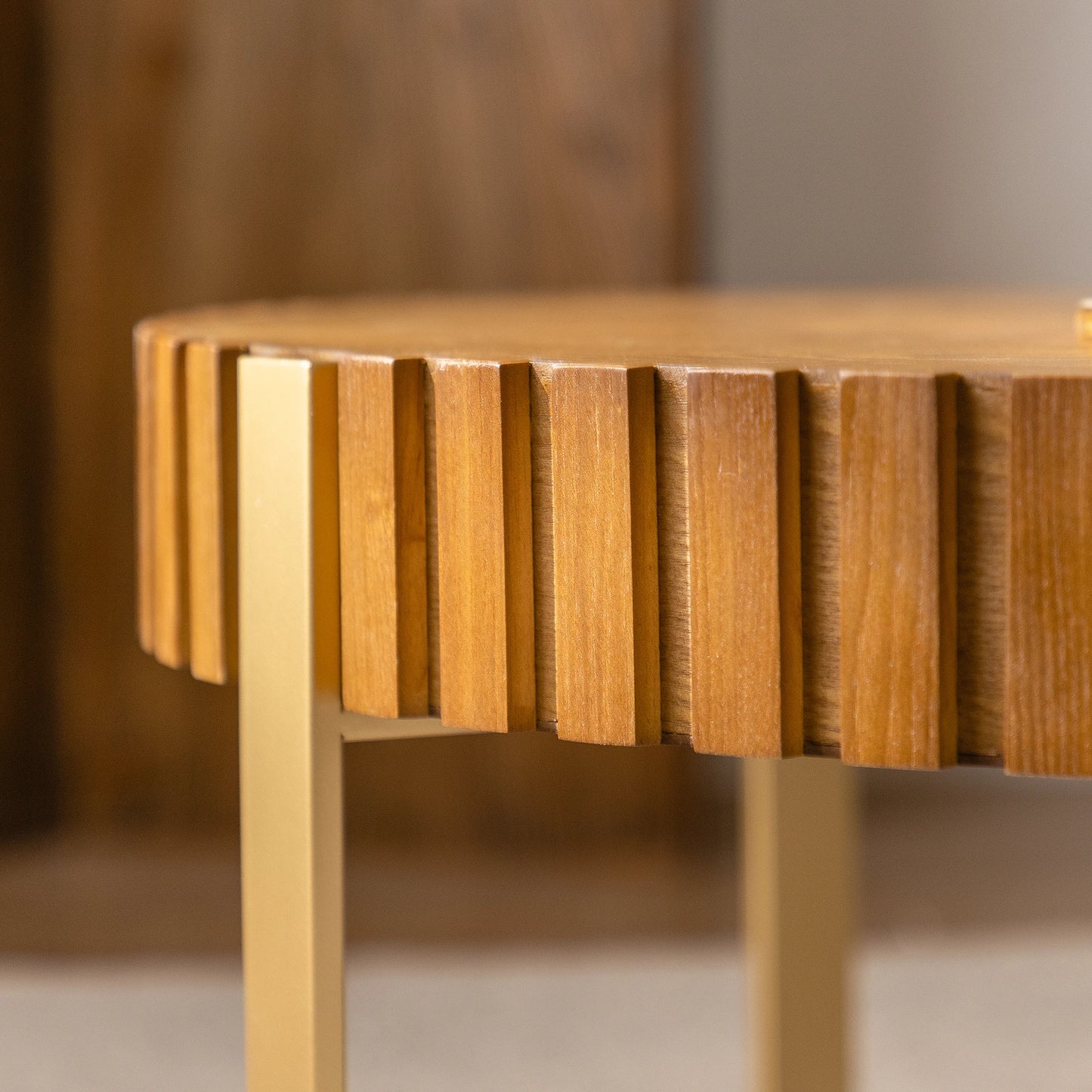 America Overseas Warehouse Home Furniture Hot Sale Geometric Three-dimensional Wood Grain Coffee Table  Material Metal Base