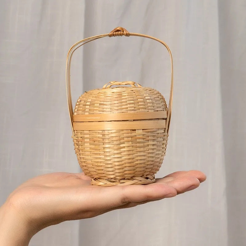 Woven Basket with Lid Decorative Small Bamboo Basket Bamboo Products Fine Woven Hand Basket Creative Small Bamboo Basket Crafts