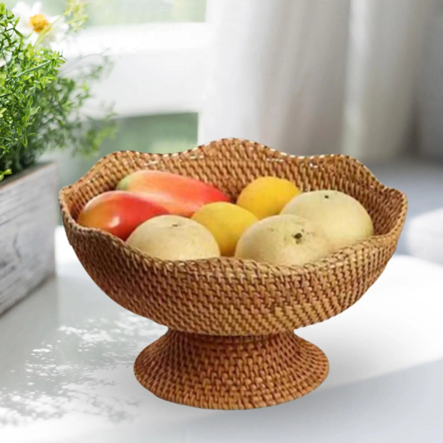 Woven Fruit Basket Decorative Pantry Organizer Food Snack Serving Basket for Countertop Bathroom Picnic Party Dining Room