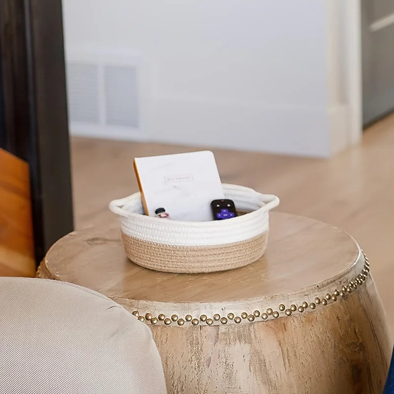 5pcs set of circular small baskets,hand woven baskets,toy storage baskets, fruits,remote controls,bathroom,table, key baskets