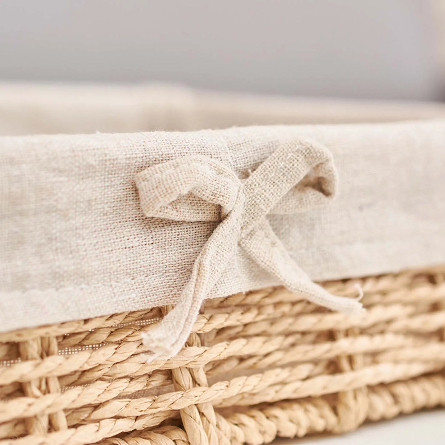 Woven Baskets Handwoven Picnic Basket Display Storage Paper Rope Storage Basket for Cosmetics Lunch Appetizer Snacks Dinner