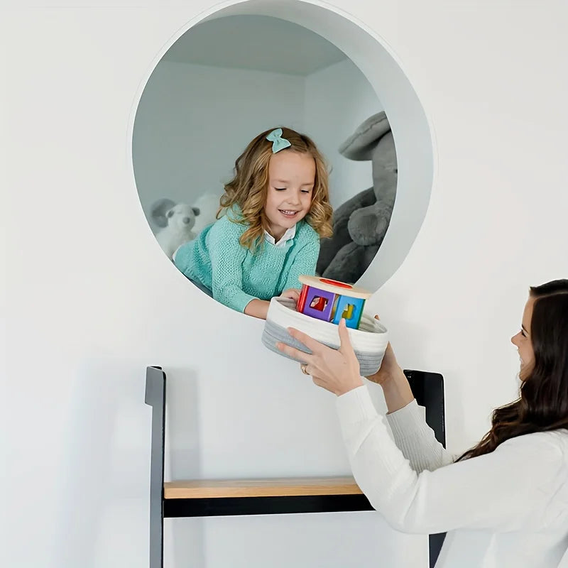 5pcs set of circular small baskets,hand woven baskets,toy storage baskets, fruits,remote controls,bathroom,table, key baskets